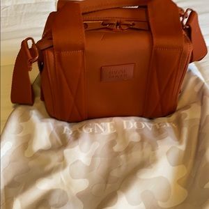 Dagne Dover XS Landon Clay Red
